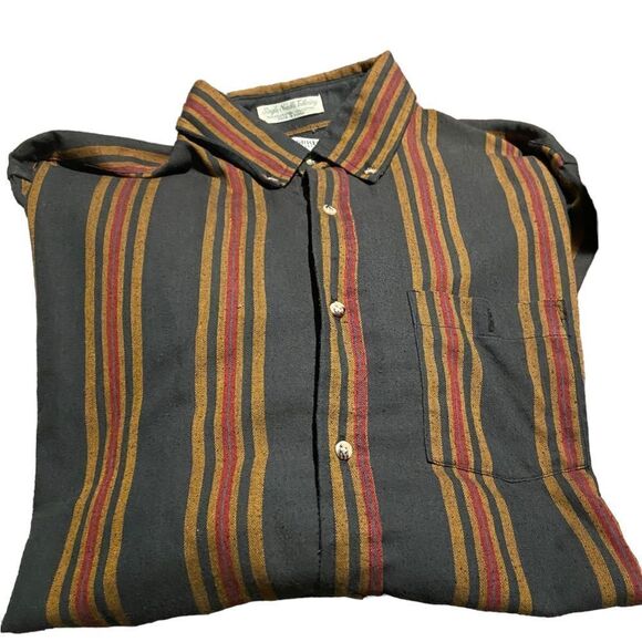 Saddlebred size large long sleeved button down great condition - Picture 1 of 2